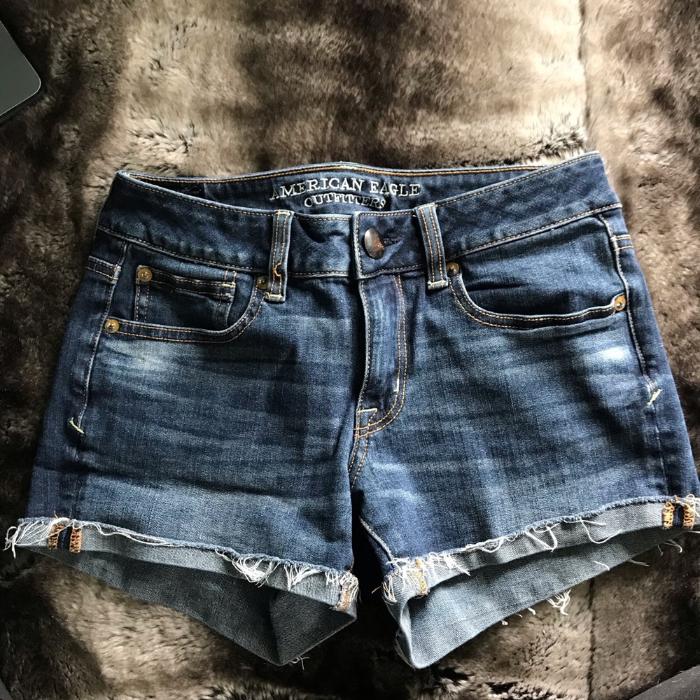 jean shorts!